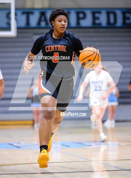 Thumbnail 1 in Central @ Clovis North photogallery.