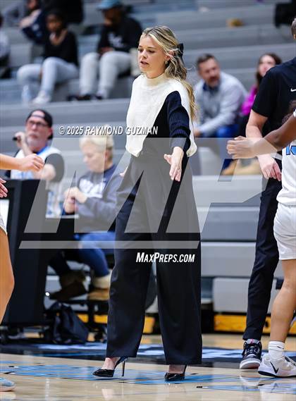 Thumbnail 1 in Central @ Clovis North photogallery.