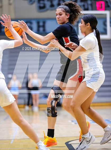 Thumbnail 1 in Central @ Clovis North photogallery.