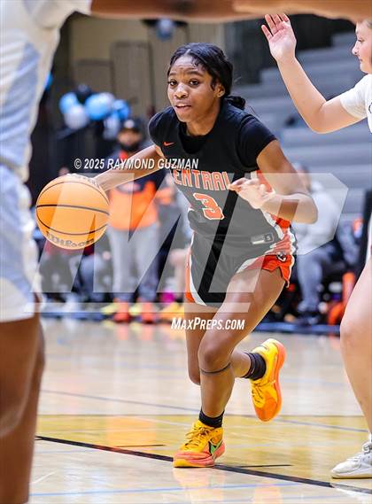 Thumbnail 3 in Central @ Clovis North photogallery.