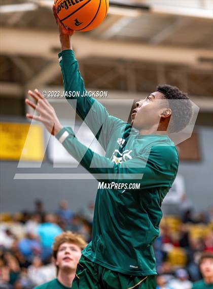 Thumbnail 2 in Pinecrest vs Fairmont (Robeson County Shootout) photogallery.