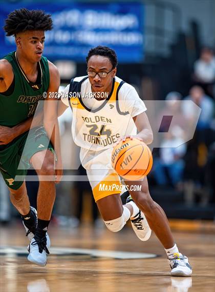 Thumbnail 1 in Pinecrest vs Fairmont (Robeson County Shootout) photogallery.