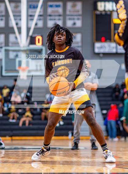 Thumbnail 3 in Pinecrest vs Fairmont (Robeson County Shootout) photogallery.