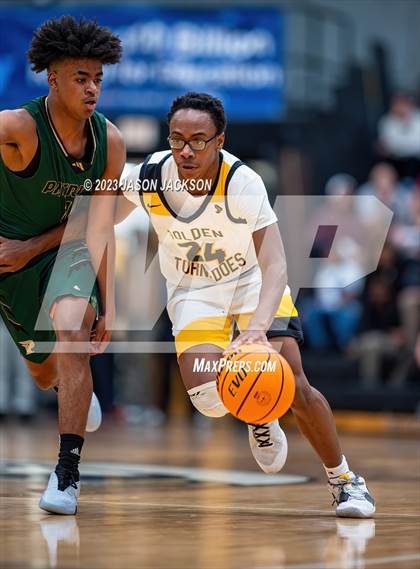 Thumbnail 2 in Pinecrest vs Fairmont (Robeson County Shootout) photogallery.