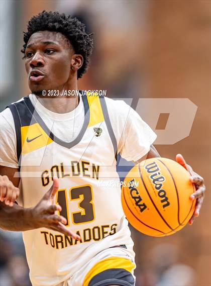 Thumbnail 2 in Pinecrest vs Fairmont (Robeson County Shootout) photogallery.