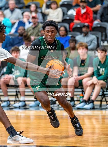 Thumbnail 3 in Pinecrest vs Fairmont (Robeson County Shootout) photogallery.