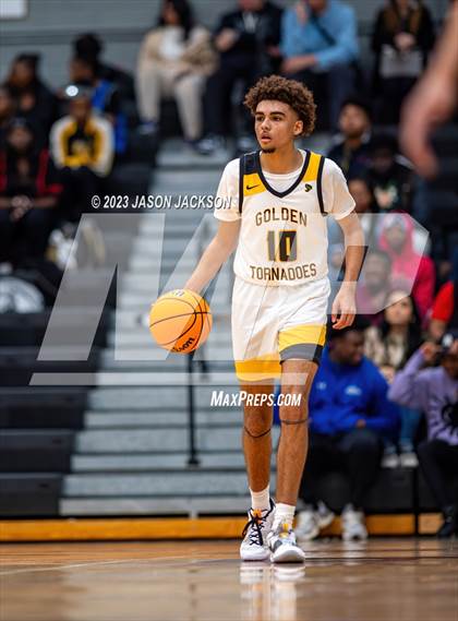 Thumbnail 2 in Pinecrest vs Fairmont (Robeson County Shootout) photogallery.