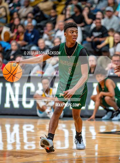 Thumbnail 2 in Pinecrest vs Fairmont (Robeson County Shootout) photogallery.