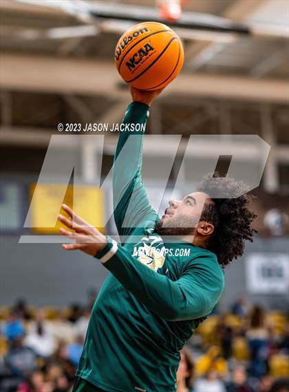 Thumbnail 1 in Pinecrest vs Fairmont (Robeson County Shootout) photogallery.