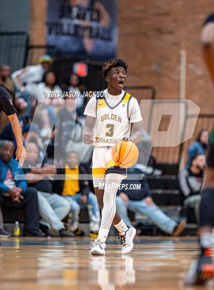 Thumbnail 3 in Pinecrest vs Fairmont (Robeson County Shootout) photogallery.