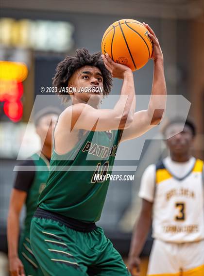 Thumbnail 3 in Pinecrest vs Fairmont (Robeson County Shootout) photogallery.