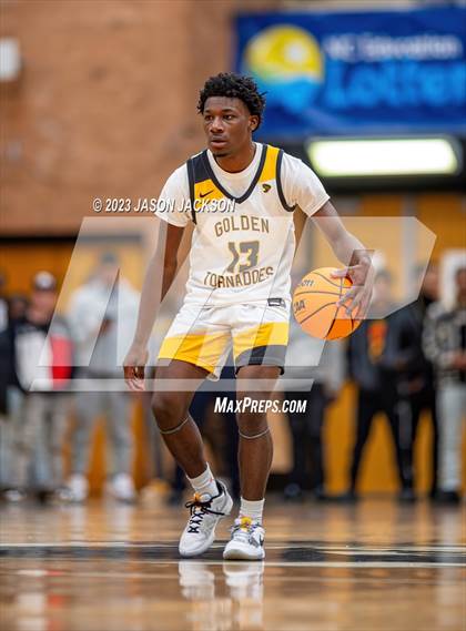 Thumbnail 2 in Pinecrest vs Fairmont (Robeson County Shootout) photogallery.