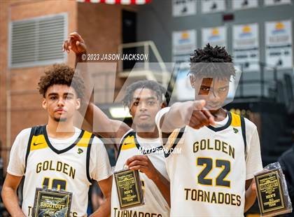 Thumbnail 3 in Pinecrest vs Fairmont (Robeson County Shootout) photogallery.