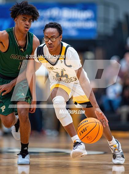Thumbnail 3 in Pinecrest vs Fairmont (Robeson County Shootout) photogallery.