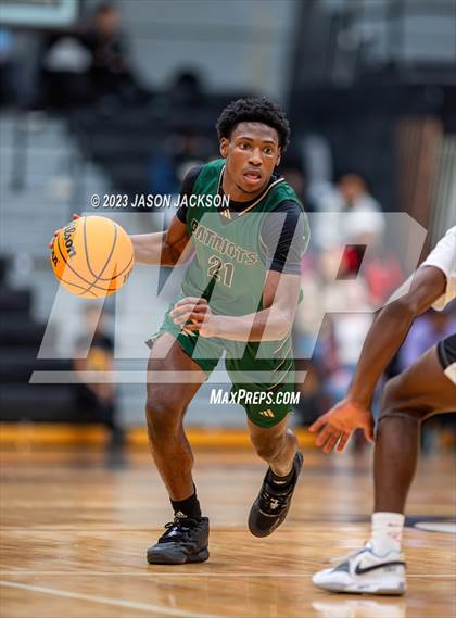 Thumbnail 3 in Pinecrest vs Fairmont (Robeson County Shootout) photogallery.