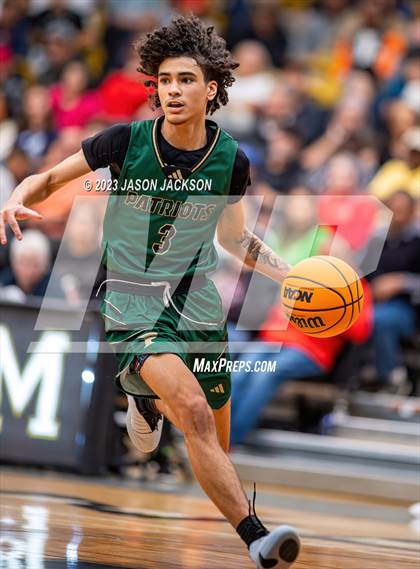 Thumbnail 3 in Pinecrest vs Fairmont (Robeson County Shootout) photogallery.
