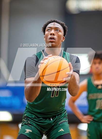 Thumbnail 2 in Pinecrest vs Fairmont (Robeson County Shootout) photogallery.