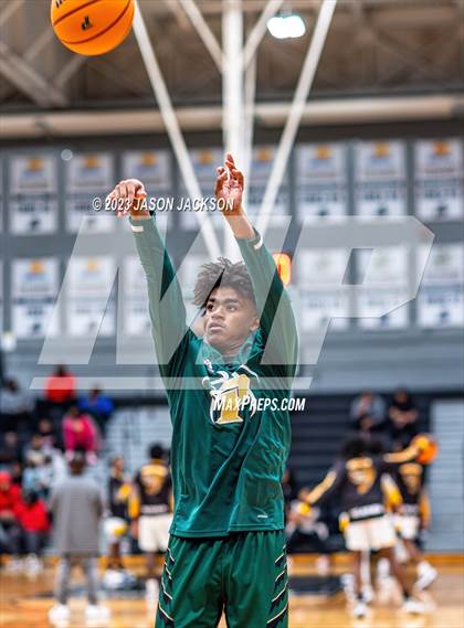 Thumbnail 2 in Pinecrest vs Fairmont (Robeson County Shootout) photogallery.