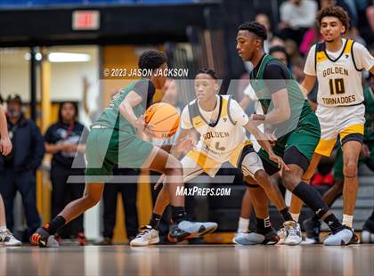 Thumbnail 2 in Pinecrest vs Fairmont (Robeson County Shootout) photogallery.