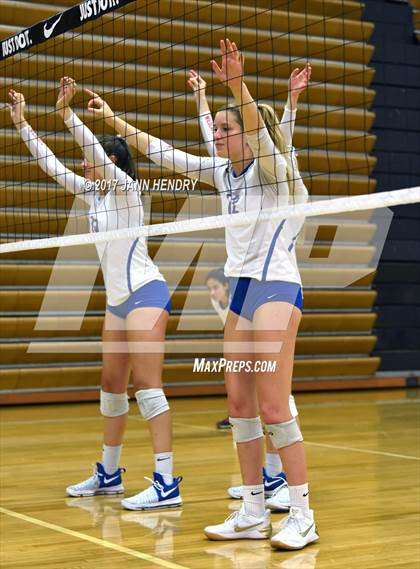 Thumbnail 1 in St. Ignatius vs. Green Valley (Durango Fall Classic) photogallery.