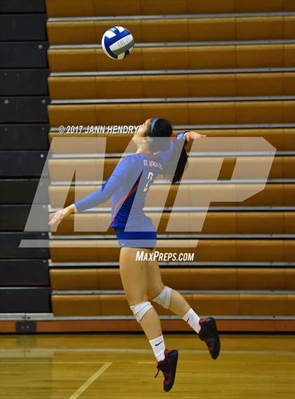 Thumbnail 2 in St. Ignatius vs. Green Valley (Durango Fall Classic) photogallery.