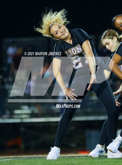 Thumbnail 2 in Oaks vs Chaminade <B>Wrong Year</B> photogallery.