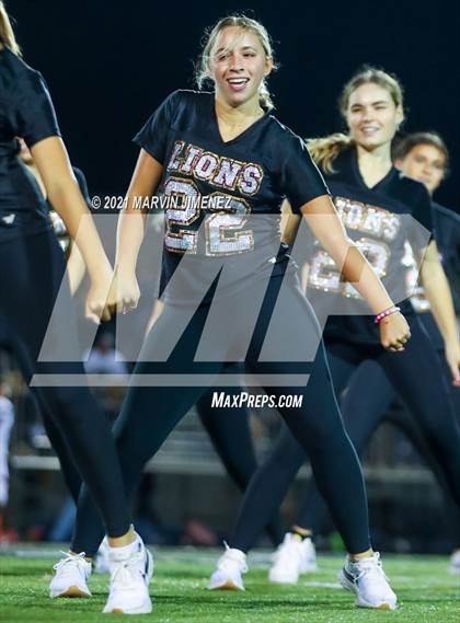 Thumbnail 2 in Oaks vs Chaminade <B>Wrong Year</B> photogallery.