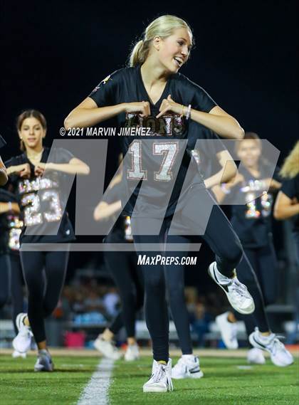 Thumbnail 2 in Oaks vs Chaminade <B>Wrong Year</B> photogallery.