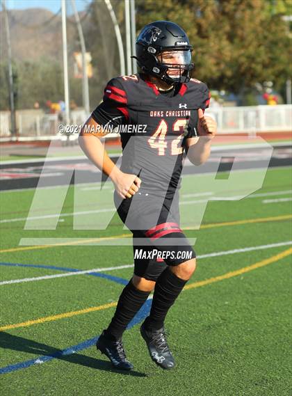 Thumbnail 2 in Oaks vs Chaminade <B>Wrong Year</B> photogallery.