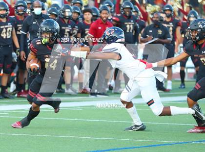 Thumbnail 1 in Oaks vs Chaminade <B>Wrong Year</B> photogallery.