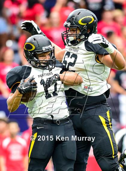 Thumbnail 3 in Langham Creek vs Klein Oak photogallery.
