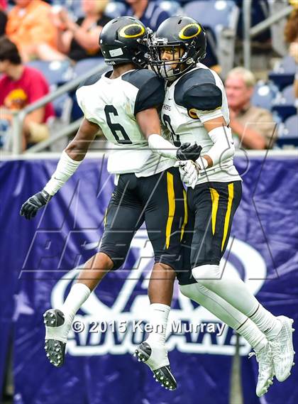 Thumbnail 3 in Langham Creek vs Klein Oak photogallery.