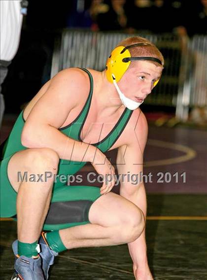 Thumbnail 2 in NYSPHSAA D1 Championships (145-285 Semifinals) photogallery.