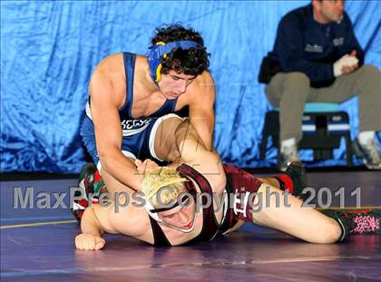 Thumbnail 1 in NYSPHSAA D1 Championships (145-285 Semifinals) photogallery.