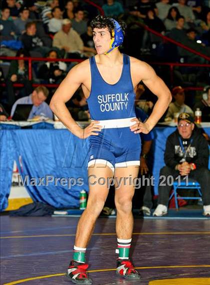 Thumbnail 1 in NYSPHSAA D1 Championships (145-285 Semifinals) photogallery.