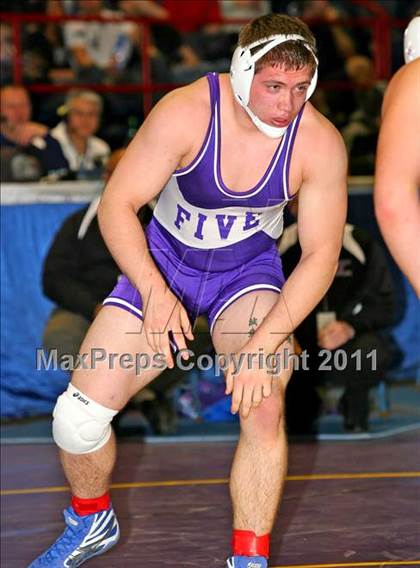 Thumbnail 2 in NYSPHSAA D1 Championships (145-285 Semifinals) photogallery.