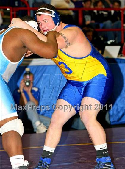 Thumbnail 2 in NYSPHSAA D1 Championships (145-285 Semifinals) photogallery.