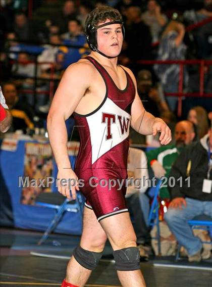Thumbnail 1 in NYSPHSAA D1 Championships (145-285 Semifinals) photogallery.