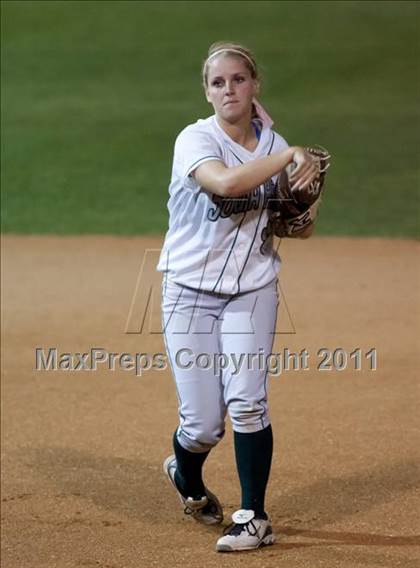 Thumbnail 3 in South Hills vs. Oaks Christian (CIF SS D3 Final) photogallery.