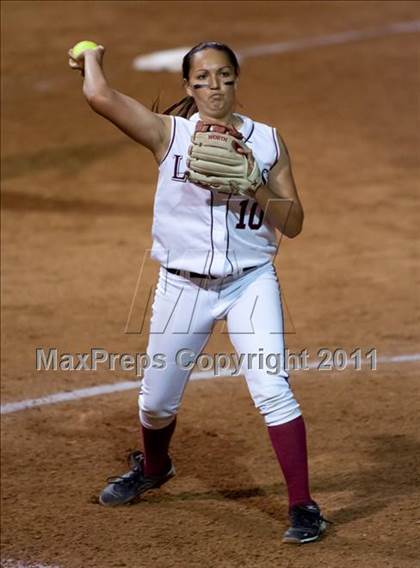 Thumbnail 1 in South Hills vs. Oaks Christian (CIF SS D3 Final) photogallery.
