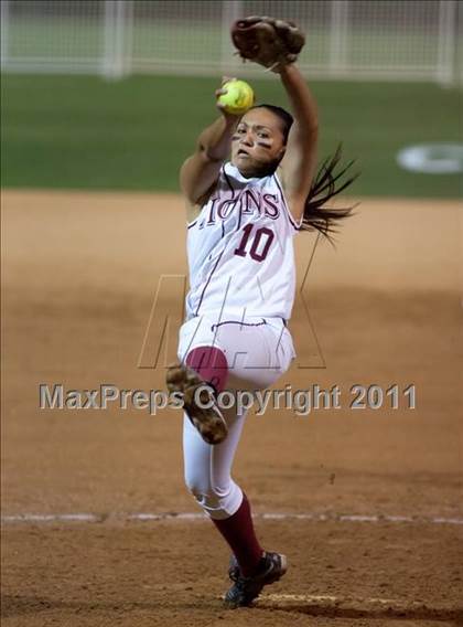 Thumbnail 3 in South Hills vs. Oaks Christian (CIF SS D3 Final) photogallery.