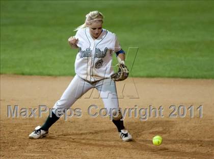 Thumbnail 2 in South Hills vs. Oaks Christian (CIF SS D3 Final) photogallery.