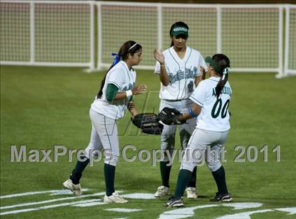 Thumbnail 3 in South Hills vs. Oaks Christian (CIF SS D3 Final) photogallery.