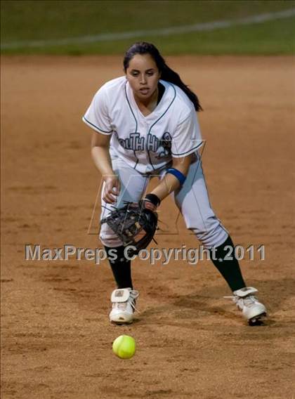 Thumbnail 2 in South Hills vs. Oaks Christian (CIF SS D3 Final) photogallery.