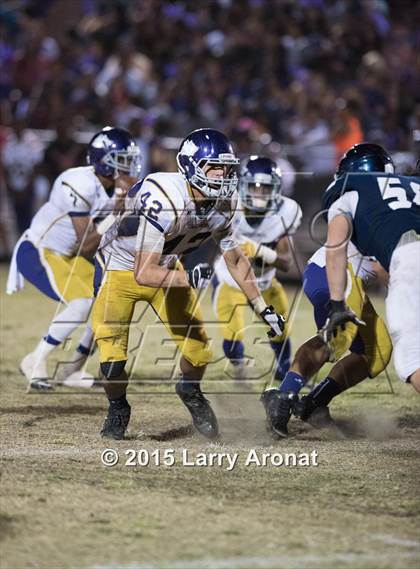 Thumbnail 2 in Ridgeview vs. Bakersfield photogallery.