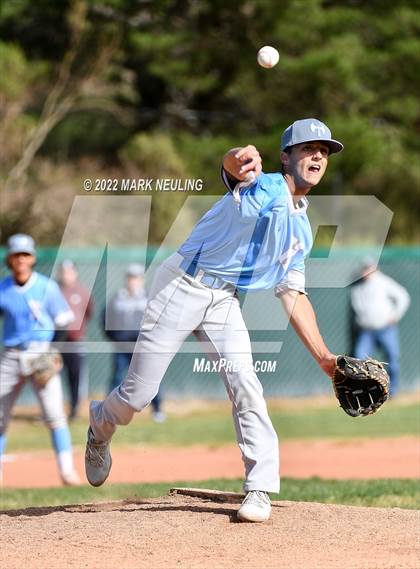 Thumbnail 2 in Hillsdale @ Carlmont photogallery.