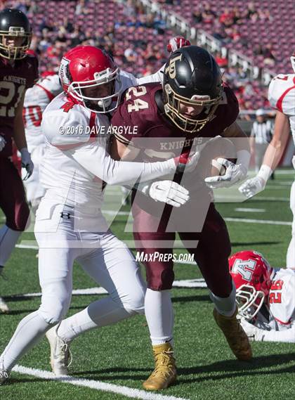 Thumbnail 2 in Lone Peak vs. American Fork (UHSAA 5A Semifinal) photogallery.