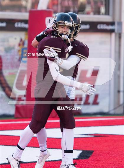 Thumbnail 2 in Lone Peak vs. American Fork (UHSAA 5A Semifinal) photogallery.