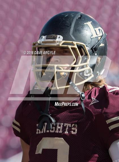 Thumbnail 3 in Lone Peak vs. American Fork (UHSAA 5A Semifinal) photogallery.