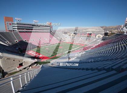 Thumbnail 2 in Lone Peak vs. American Fork (UHSAA 5A Semifinal) photogallery.